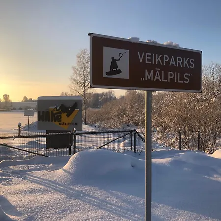Wakemalpils Brivdienu Majas Exterior photo
