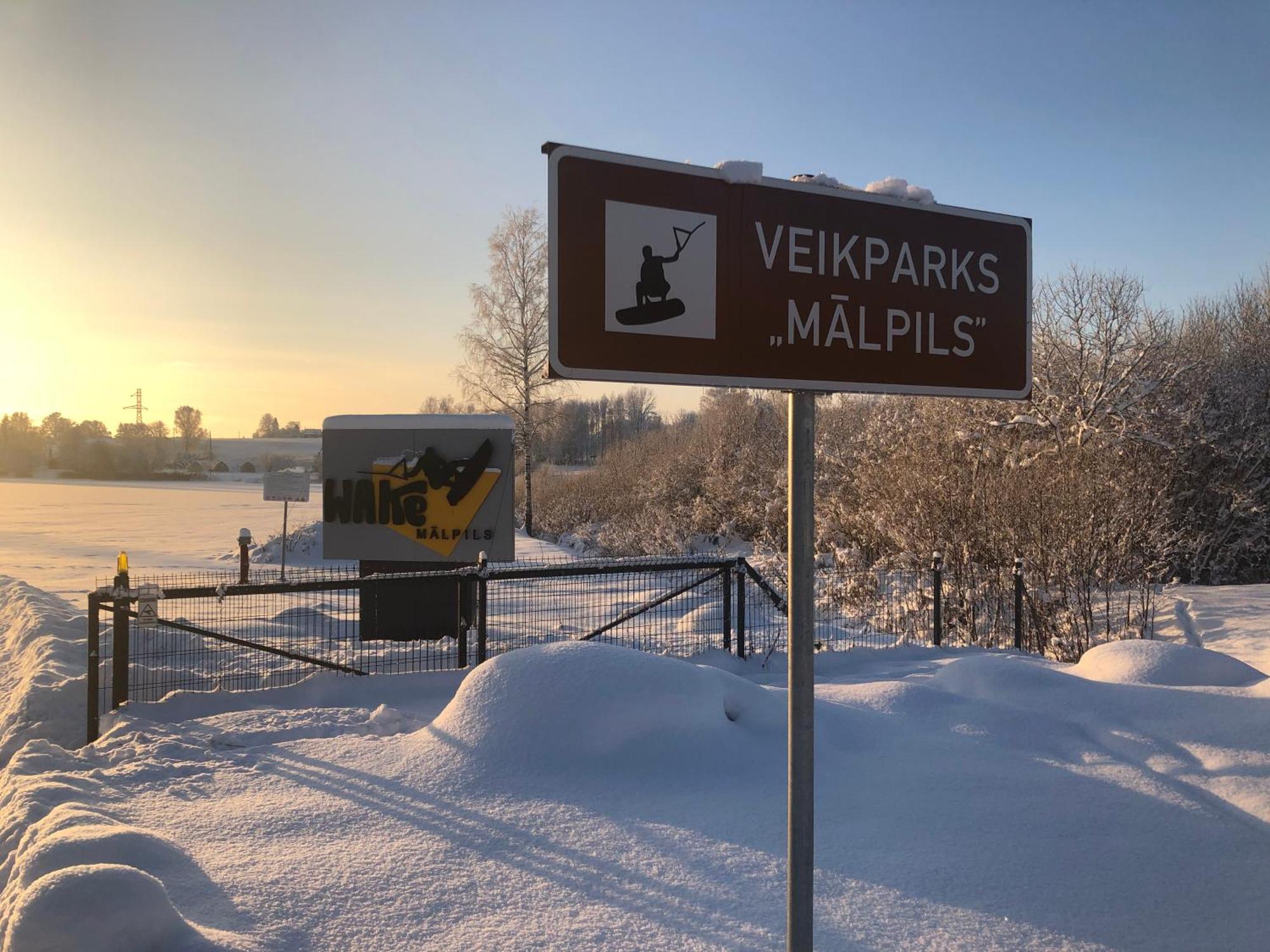 Wakemalpils Brivdienu Majas